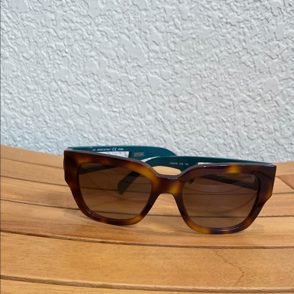 Fendi FS5276 Brown Square Sunglasses with Gradient Frame